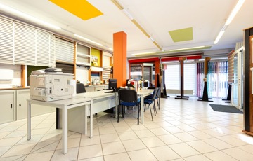 Eladó iroda/üzlethelyiség