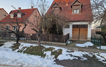 Eladó családi ház