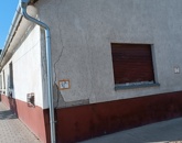 Eladó lakás Tolna-Mözs 25 000 000 Ft