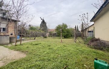 Eladó családi ház