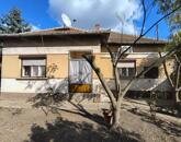 Eladó  három szobás családi ház Törökszentmiklóson!