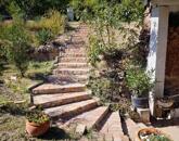 Különleges, mediterrán hangulatú tájpanorámás birtok eladó Felsőörsön