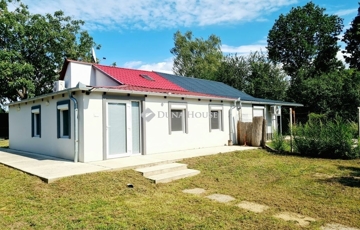 Eladó üdülő/nyaraló