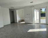 Eladó családi ház Üllő 94 900 000 Ft