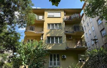 Eladó lakás