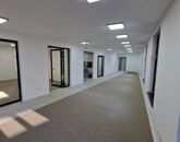 Kiadó iroda/üzlethelyiség Győr 841 140 Ft