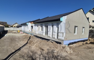 Eladó családi ház