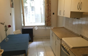 Eladó lakás