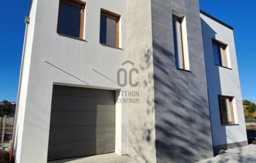 Eladó családi ház