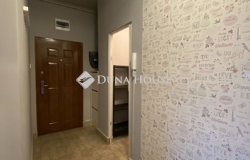 Eladó lakás