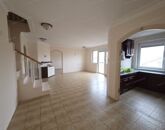 Eladó lakás Szeged 112 000 000 Ft