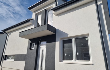 Eladó családi ház