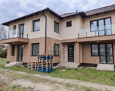 Eladó családi ház Pécel 530 000 000 Ft