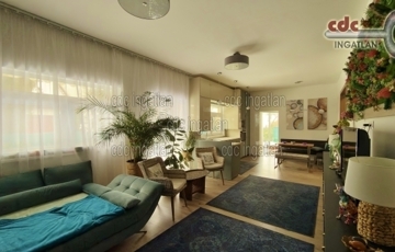 Eladó családi ház