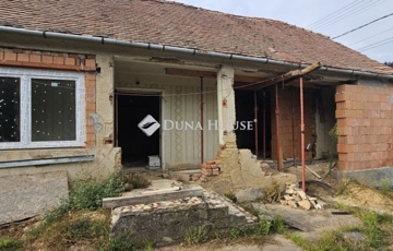 Eladó családi ház