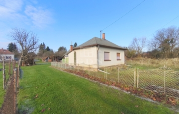 Eladó családi ház