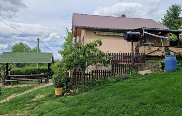 Eladó családi ház