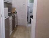 Szolnokon a Bajcsy Zs úton 2 szobás lakás kiadó!