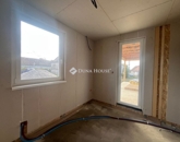 Eladó családi ház Kozármisleny 90 000 000 Ft