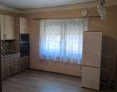 Tiszaföldváron csendes környéken családi ház eladó