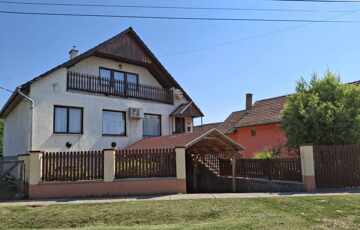 Eladó családi ház