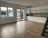 Eladó családi ház Tököl 99 000 000 Ft