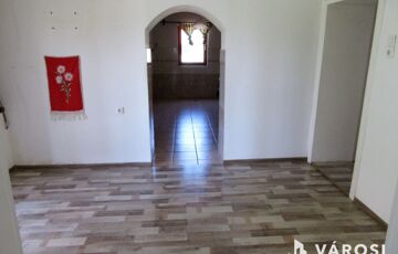 Eladó családi ház