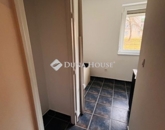 Eladó lakás Komló 24 500 000 Ft