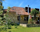 Eladó családi ház Gödöllő 184 000 000 Ft