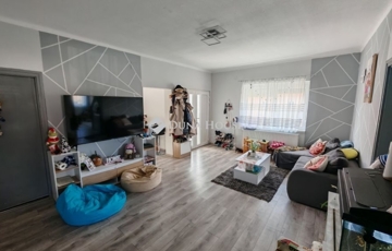 Eladó családi ház