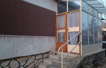 Eladó családi ház