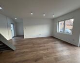 Eladó családi ház Tököl 99 000 000 Ft