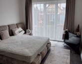 Eladó családi ház Budakalász 219 000 000 Ft