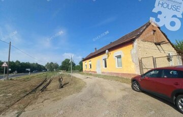 Eladó családi ház