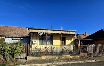 Eladó családi ház