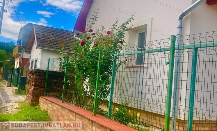 Szinte teljesen új! A Káli-medence déli kapujában                                 