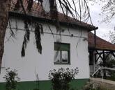 Eladó Tiszaföldváron kétgenerációs kertes családi ház!