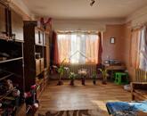 Jászjákóhalmán két szintes, 133 nm-es, 6 szobás, felújítandó ház eladó