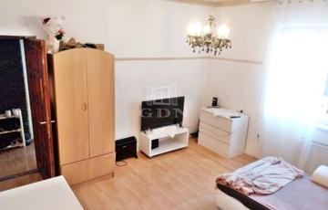 Eladó családi ház