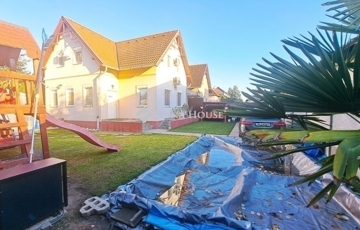 Eladó családi ház