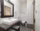 Eladó családi ház Eger 219 000 000 Ft