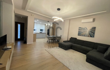 Kiadó családi ház