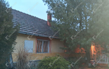 Eladó családi ház