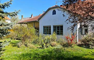 Eladó családi ház