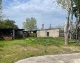 Szolnokon műhely eladó!