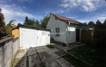 Eladó családi ház