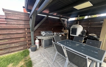 Eladó családi ház