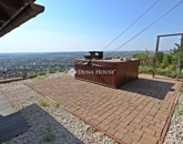 Eladó családi ház Pécs 179 000 000 Ft