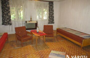 Eladó családi ház