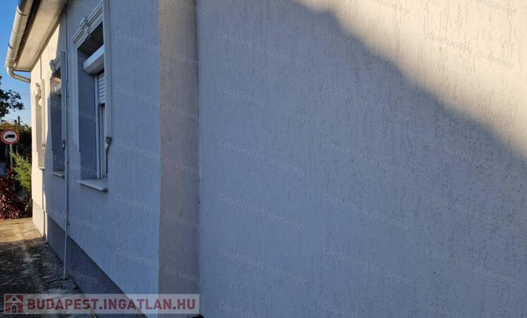 Jászberényben, 63 nm-es, 2 szobás családi ház eladó                                 